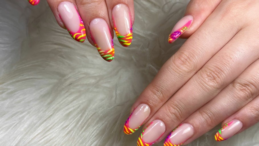 The Petit Nail Company image 1