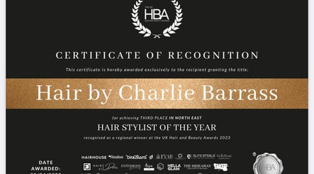 Hair By Charlie Barrass – obraz 3