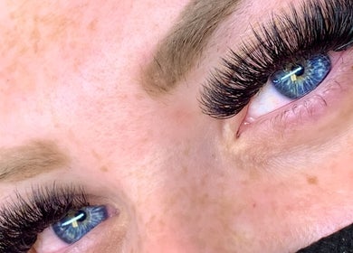 Close-up of beautifully done eyelash extensions at Cosmopolitan Beauty Bar, Springwater, Ontario, CA.