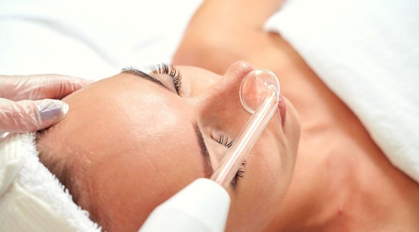Facial treatment at Balwyn Retreat Sanctuary, Melbourne, Victoria, AU for glowing skin rejuvenation.