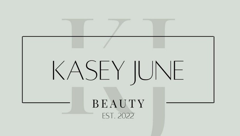 Kasey June Beauty – obraz 1