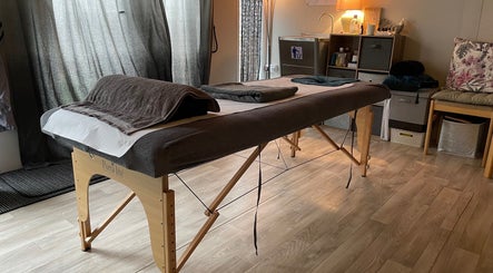 Cozy massage room at ‘Me Time!’ Massage And Well Being in Weston-super-Mare, England, GB.