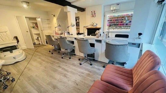 Rosetta Nail Oundle