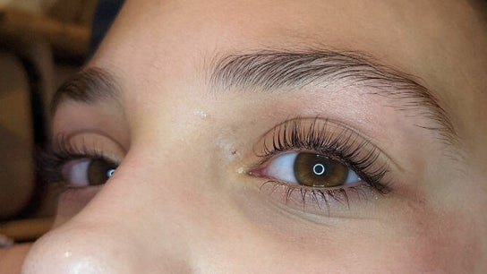 Be you tiful Lash and Brow Bar