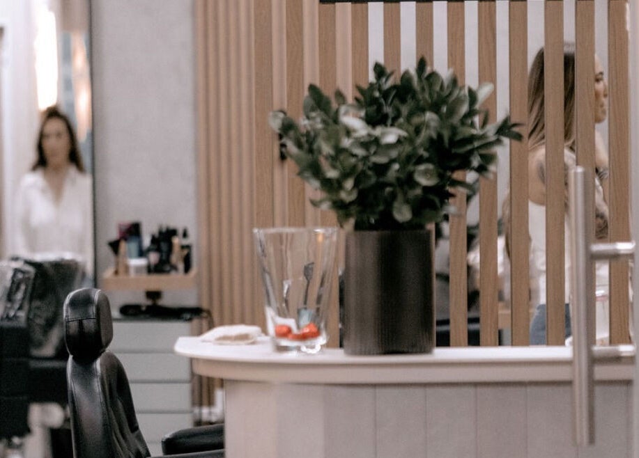 Relaxing beauty space at Image Reflections in Johannesburg, Gauteng, ZA, featuring modern design and lush decor.