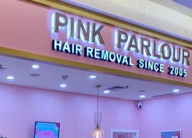 Entrance of Pink Parlour Plaza Indonesia with bright signage in Daerah Khusus Ibukota Jakarta, ID.