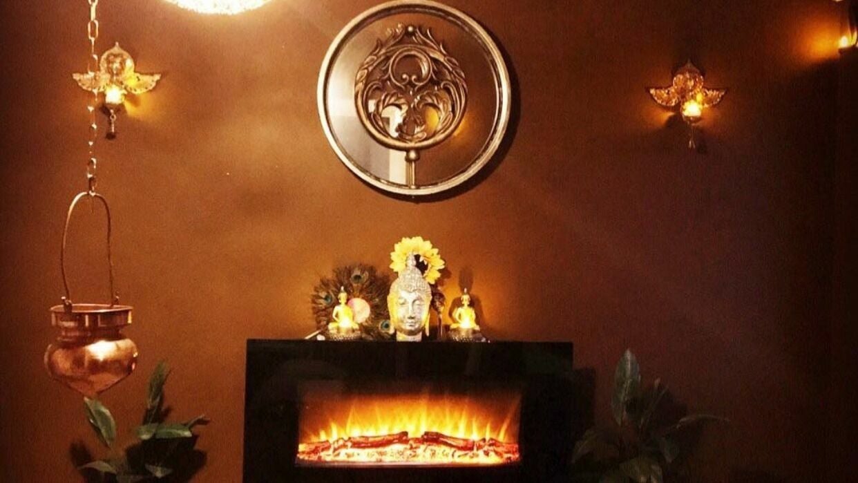 Azhagi Ayurveda & Tantra Yoga healing Center UK, 203 Sandhurst Road