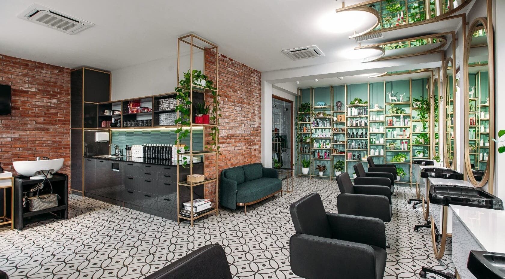 Elegant interior of MG esthetica Madagoni, Rustavi, Kvemo Kartli, GE; showcasing luxury salon setup.