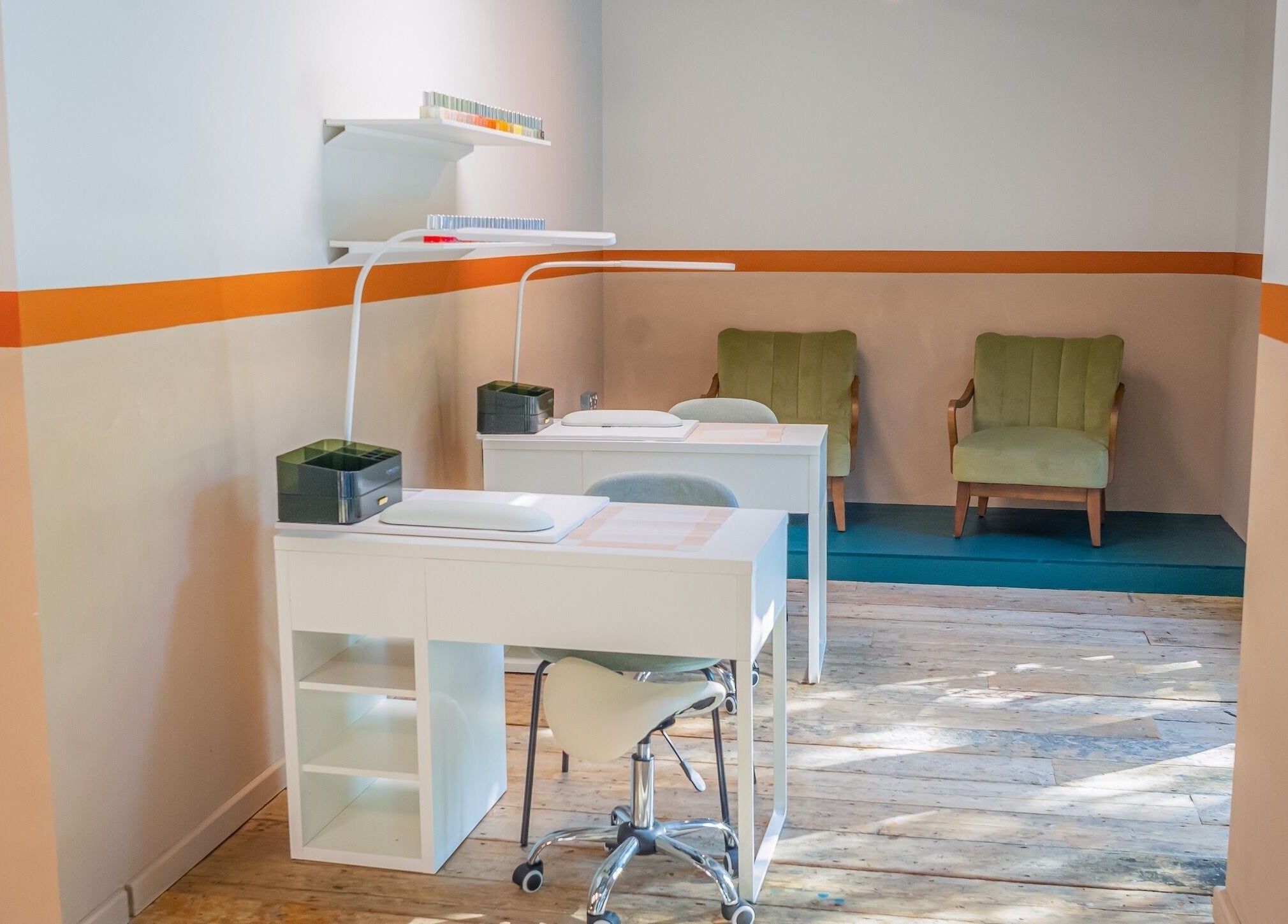 Manicure stations with comfortable seating at Chop Chop London Camden in London, England, GB.