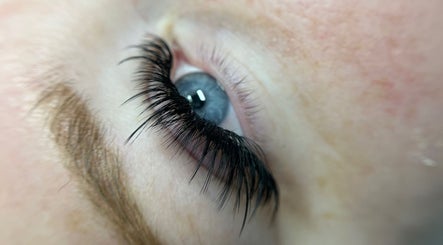 P & Co. Lash imagem 3