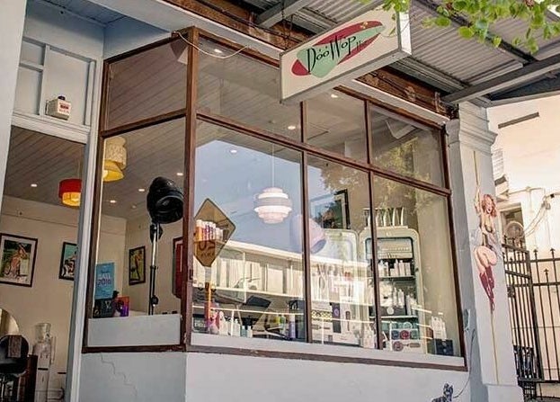 Exterior of Doowop Hair in Fremantle, Western Australia, AU, showcasing stylish salon front.