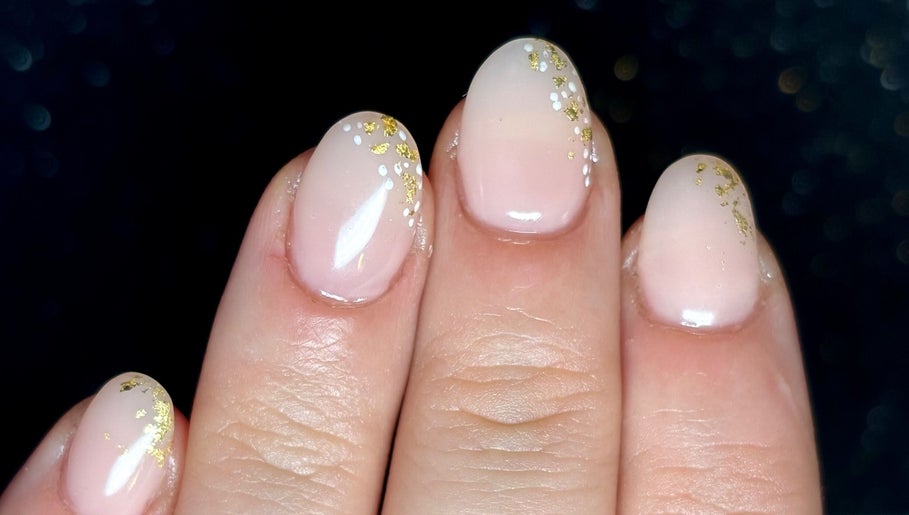 Blooming Nails afbeelding 1