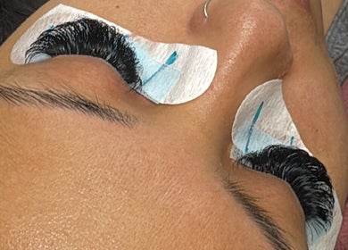 Lash extension treatment at Foxy Gyal Beauty, Las Vegas, Nevada, US showcasing professional care.
