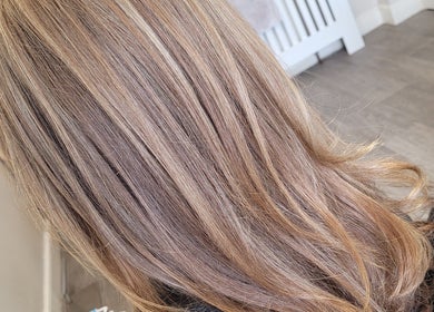 Elegant blonde highlights at Bellissimo Hair, Liversedge roberttown, England, GB.