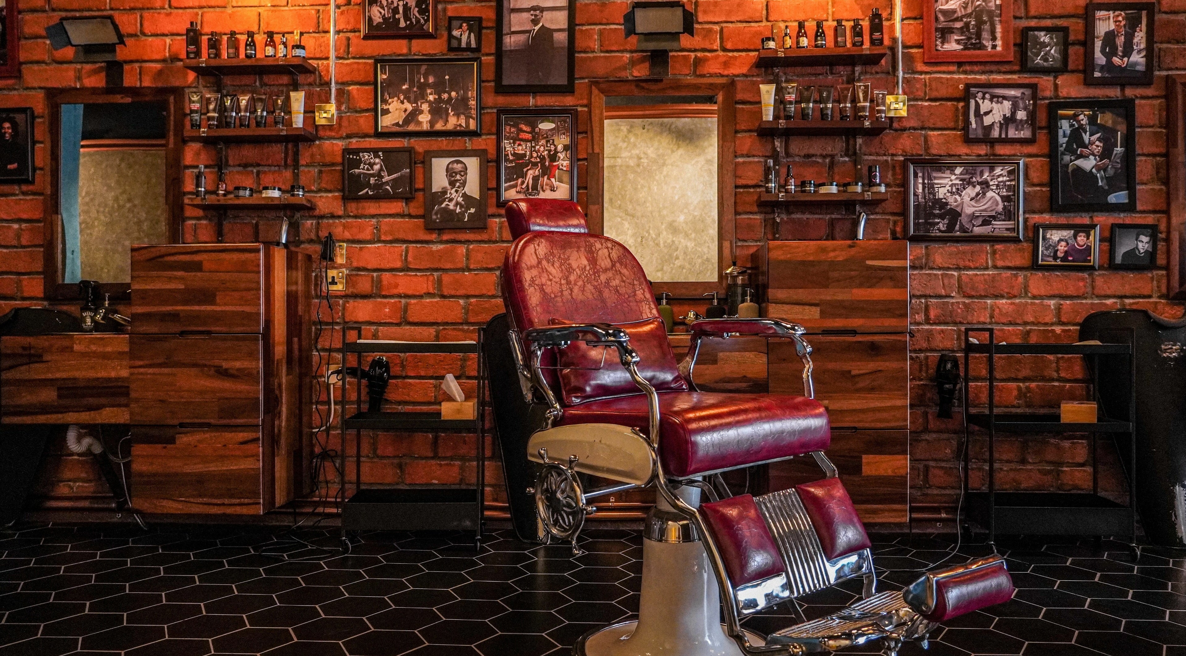 Chop Shop Barber and Brands retro barber chair, vintage decor, Dubai, Dubai, AE.