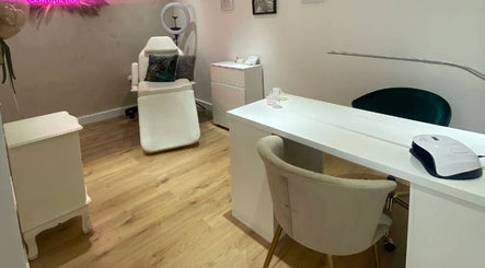 T M Beauty and Aesthetics