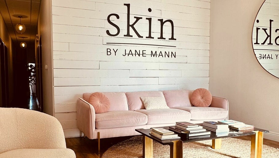 Skin by Jane Mann, bilde 1