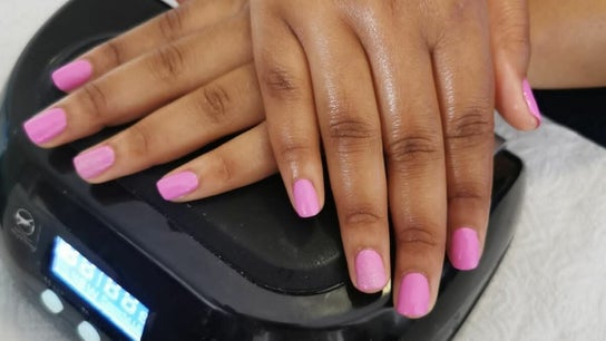 Gugu's Nails