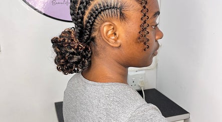 Gambar NTHD - Ailis Braids & Nails 2