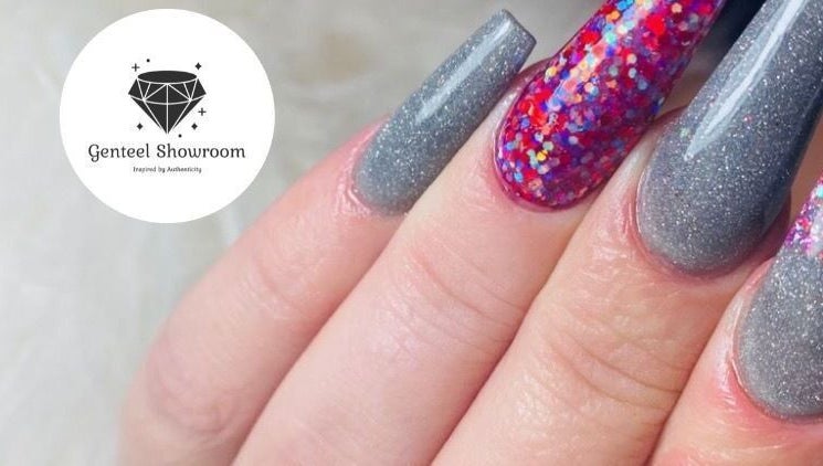 Stylish glitter nails at Genteel Showroom Witbank, Emalahleni, Mpumalanga, ZA, showcasing vibrant creativity.
