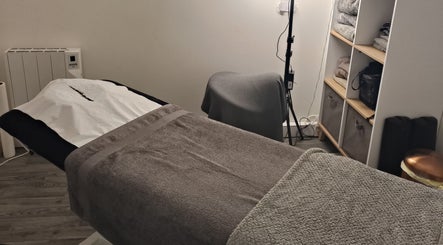 Hands on Approach Massage Therapy, bilde 2
