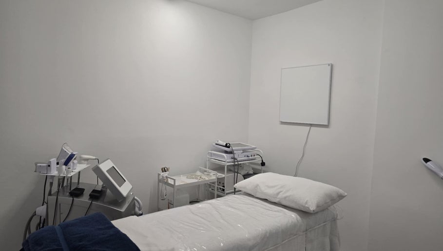 Εικόνα All About You Clinic 1