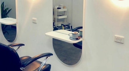 Bespoke Hair Studio Bild 2