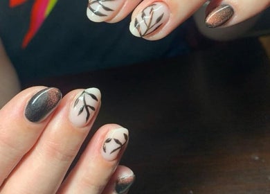 Elegant nail art at The Nailwork Lounge in Mid Calder, Scotland, GB showcasing creative designs.