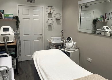 Relaxing treatment room at Beauty at No.28 in Blandford Forum, England, GB with modern equipment.