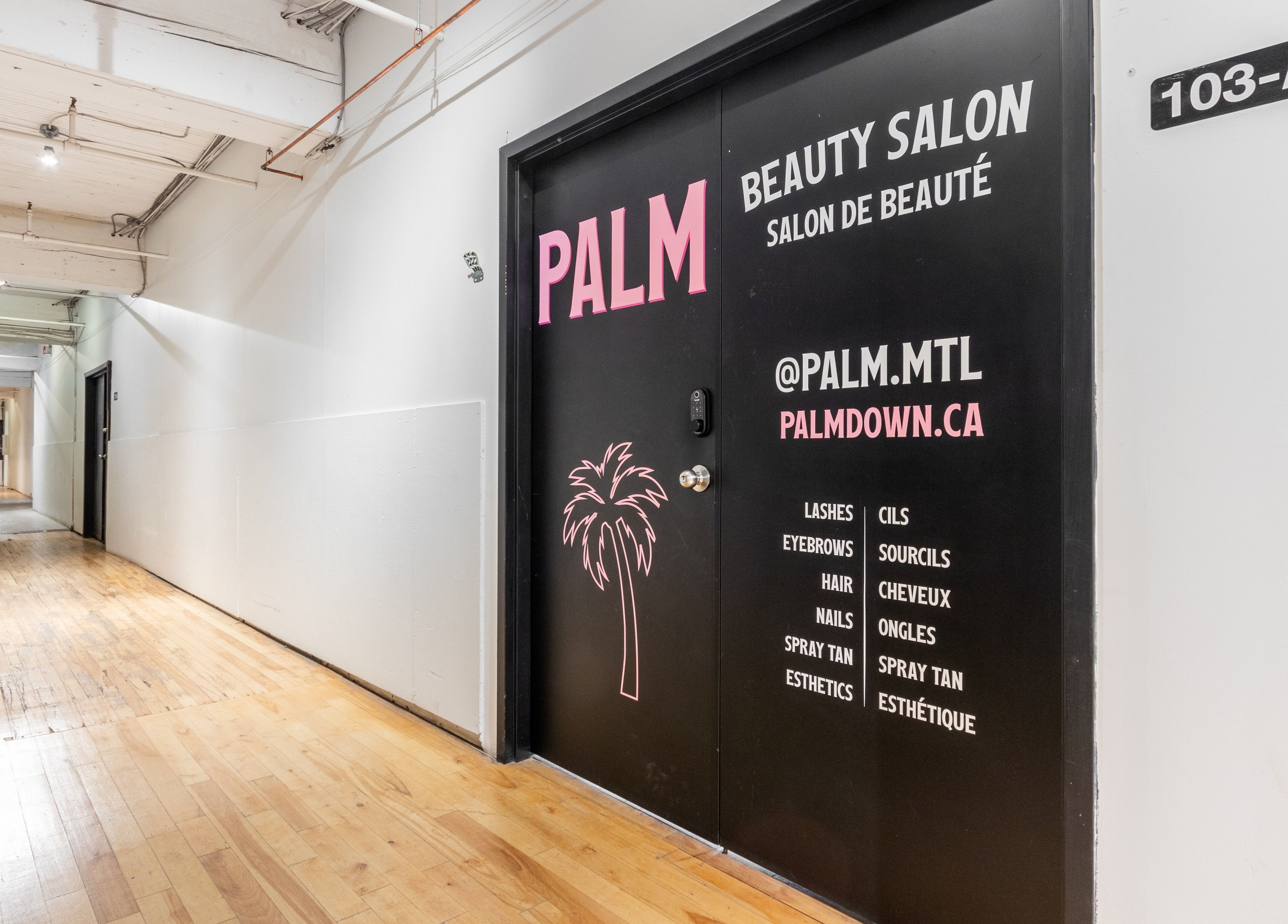Entrance to Palm Beauty Salon in Montréal, Québec, CA, showcasing exterior decor and facility list.
