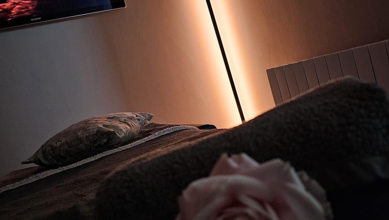 Relaxing spa room at Soul Bliss with Sayyada, Tamworth, England, GB, featuring cozy decor and soft lighting.