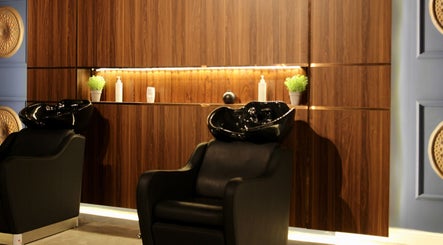 Harmonic Barbershop - Al Qirawan afbeelding 2