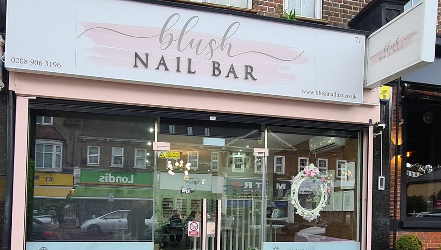 Blush Nail Bar – kuva 1