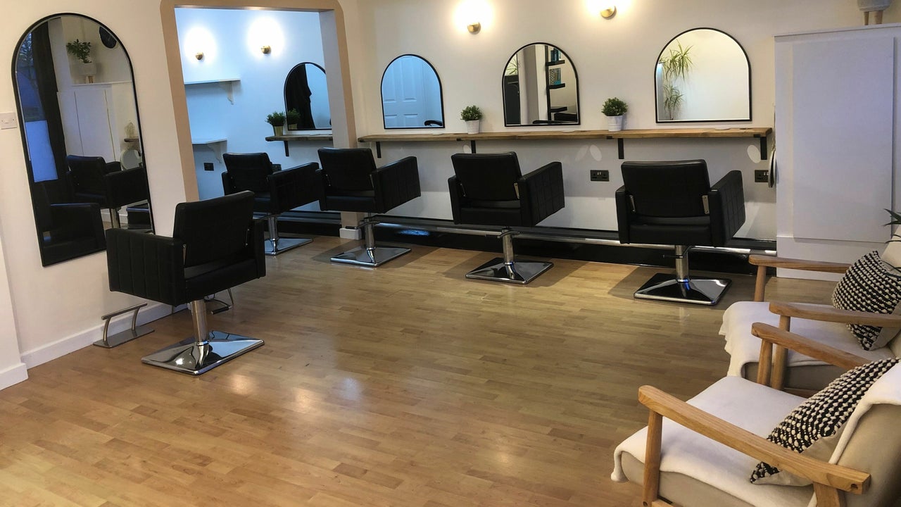 Best Hair Salons Near Me in Quinton, Birmingham | Fresha