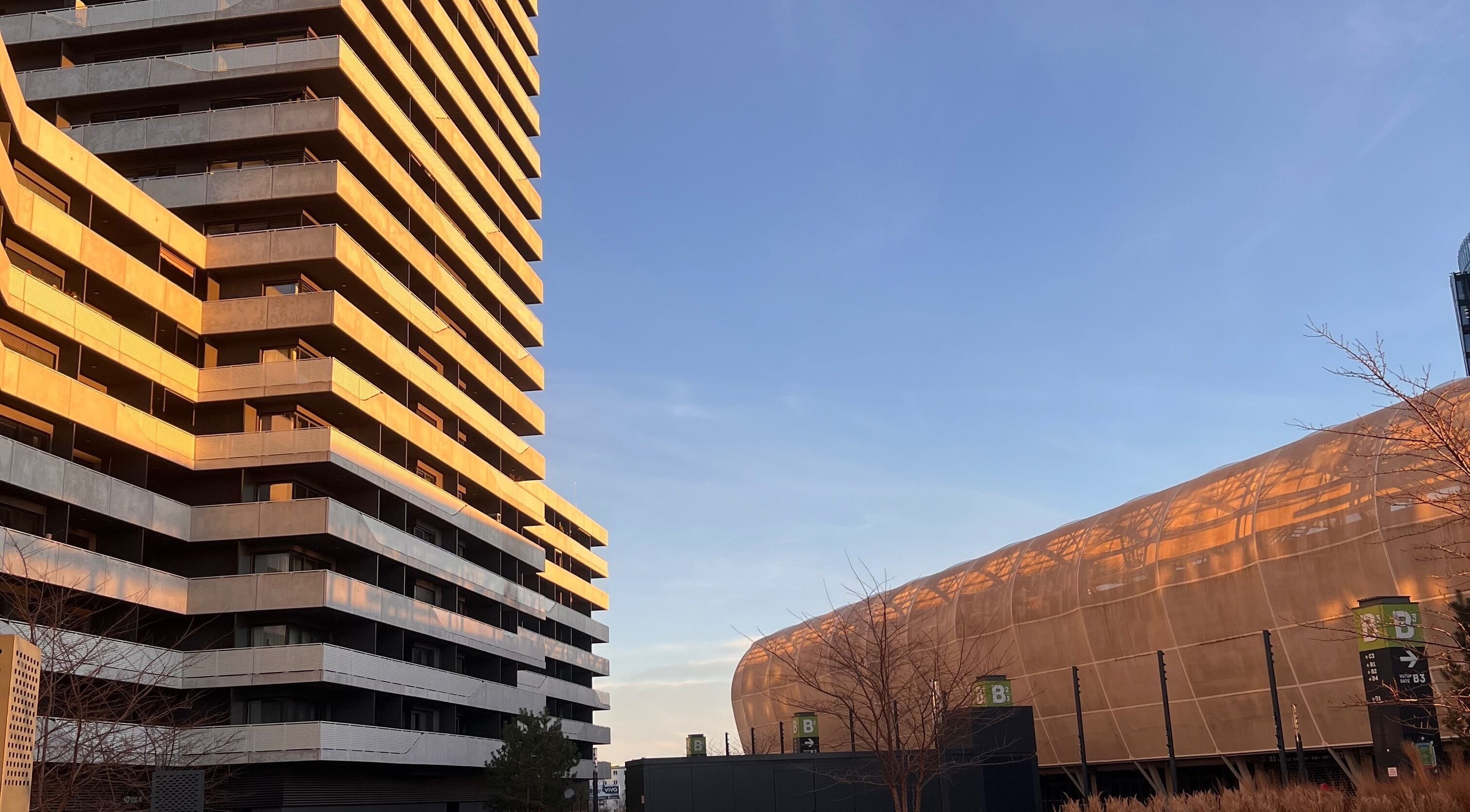 Sunset glow on modern building near Nail Studio By Viktoria Yakovets, Bratislava, Bratislavský kraj, SK.