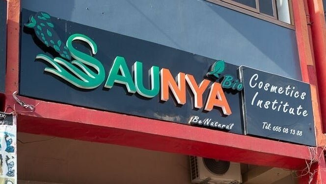 Image de SAUNYA COSMETICS BASTOS 1