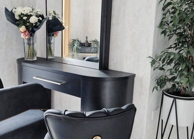 Elegant seating area at Brazilian Vibes Studio, London, England, GB with chic decor and greenery.