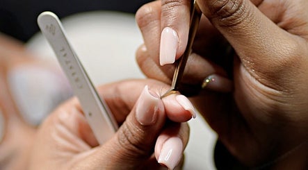 Detailed nail art at Nails by Metisha Pty(Ltd), Queensburgh, Kwazulu-Natal, ZA.