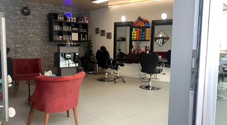 Immagine 2, Bio Barbershop