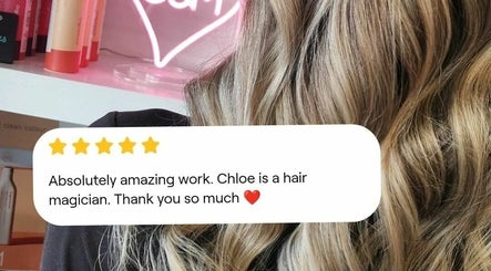 Chloe - Hair Comes The Hair Stylist зображення 3