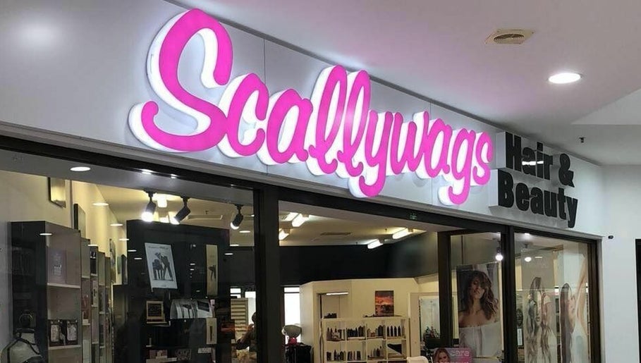 Scallywags Hair and Beauty – obraz 1