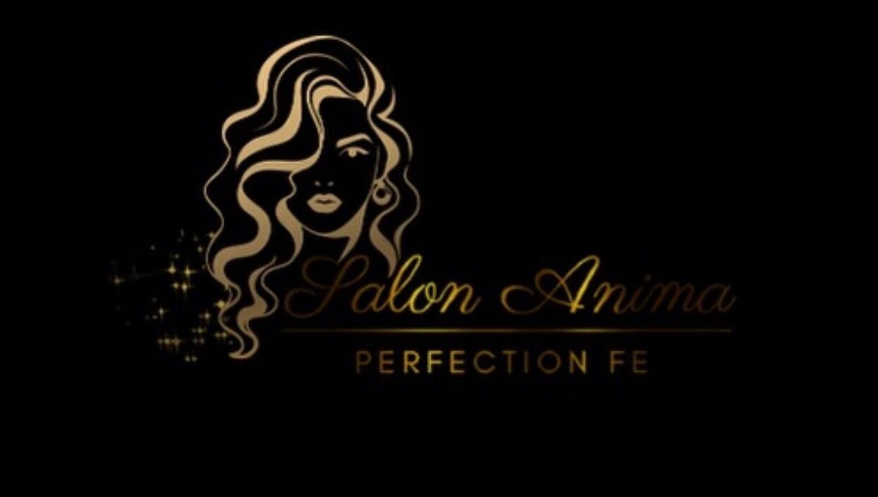 Logo doré du Salon Anima Perfection FE à L'assomption, Québec, CA, sur fond noir.