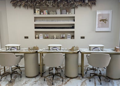 Chic manicure stations at Sophie Lauren Studios, Derby, England, GB with modern decor and luxurious seating.