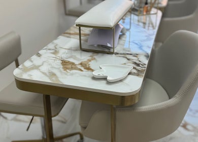 Sophie Lauren Studios manicure station with marble top in Derby, England, GB.