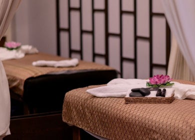 Relaxing massage room at Siam Botanical Thai Massage, Melbourne, Victoria, AU with decor and soft lighting.