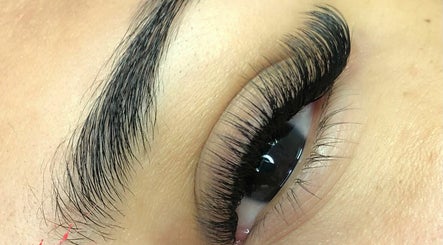 Lashes by Lore billede 2