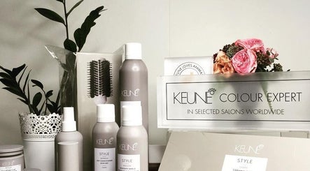 Immagine 2, Elixir Hair & Beauty