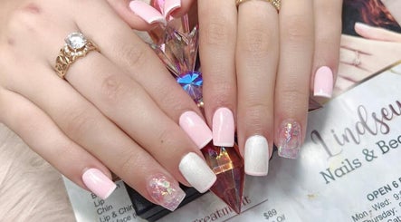 Image de Lindsey Beauty & Nails  3