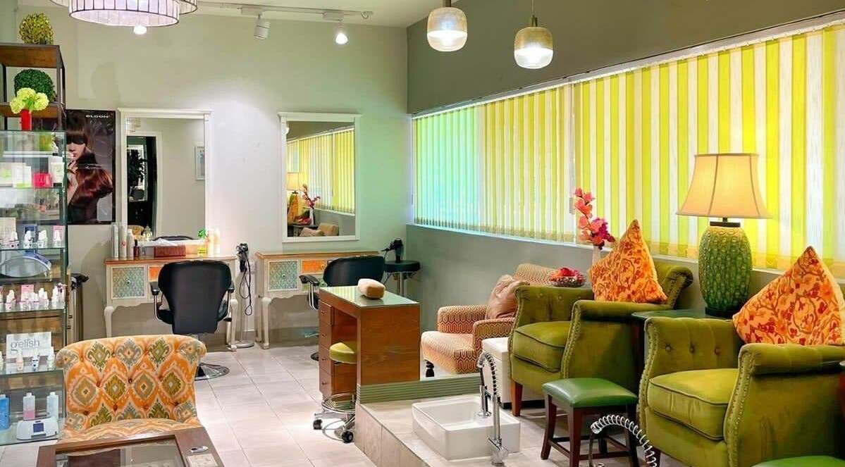 Relaxing interior of Serene Beauty & Spa in Abu Dhabi with plush seating and soothing decor for ultimate comfort.