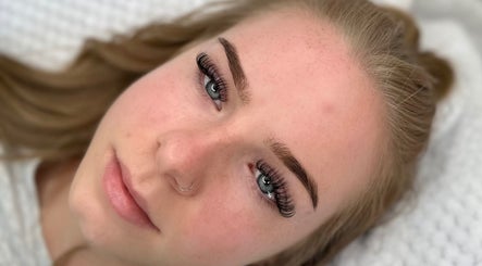 Kimberley Lashes image 2